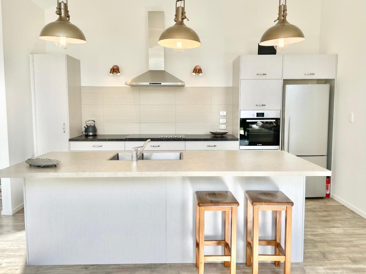 Getaway Waiheke- Stay Waiheke Oneroa Room photo